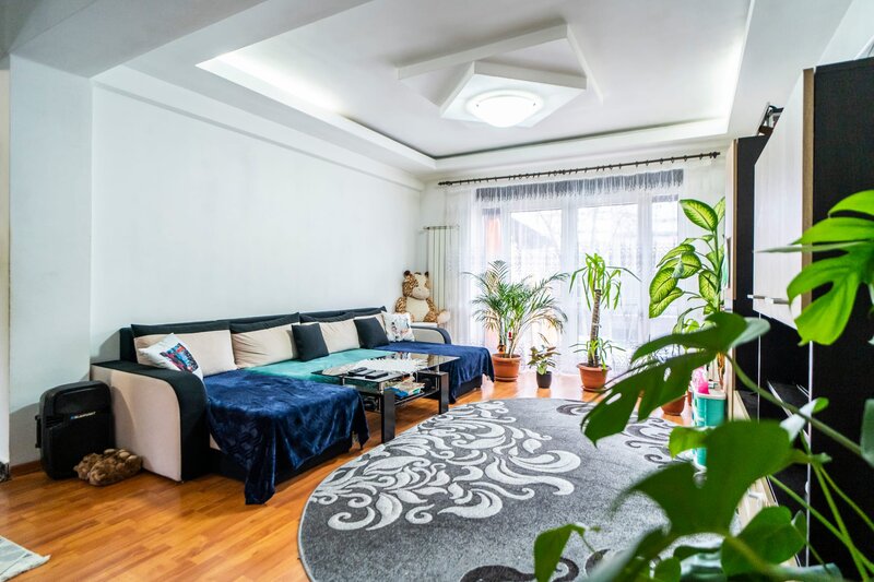 Ciorogarla, casa 5 camere, duplex, teren 434 mp, statie STB la 300 m